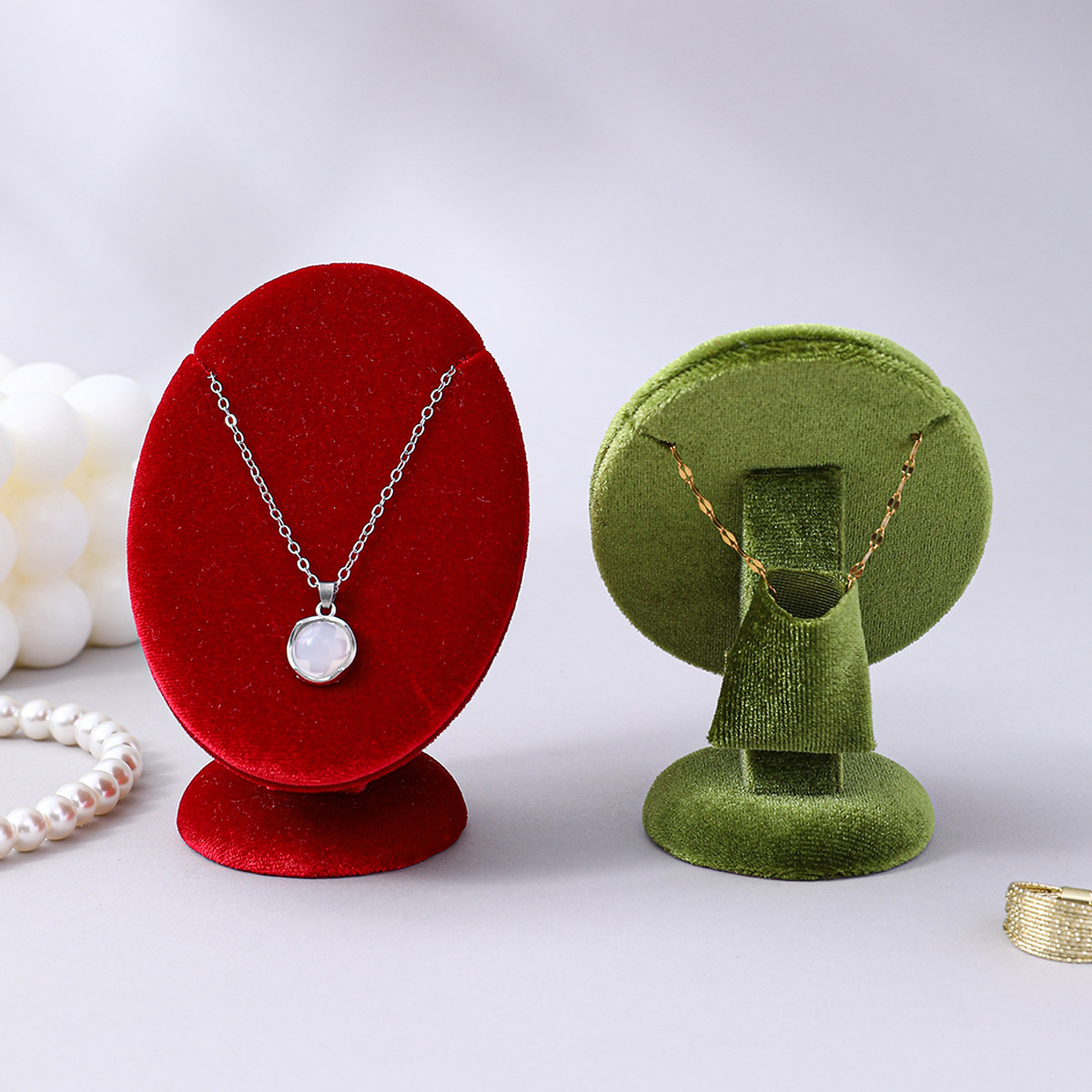 Luxury Velvet Necklace Display - Body Jewelry Display Ideas recension och pris