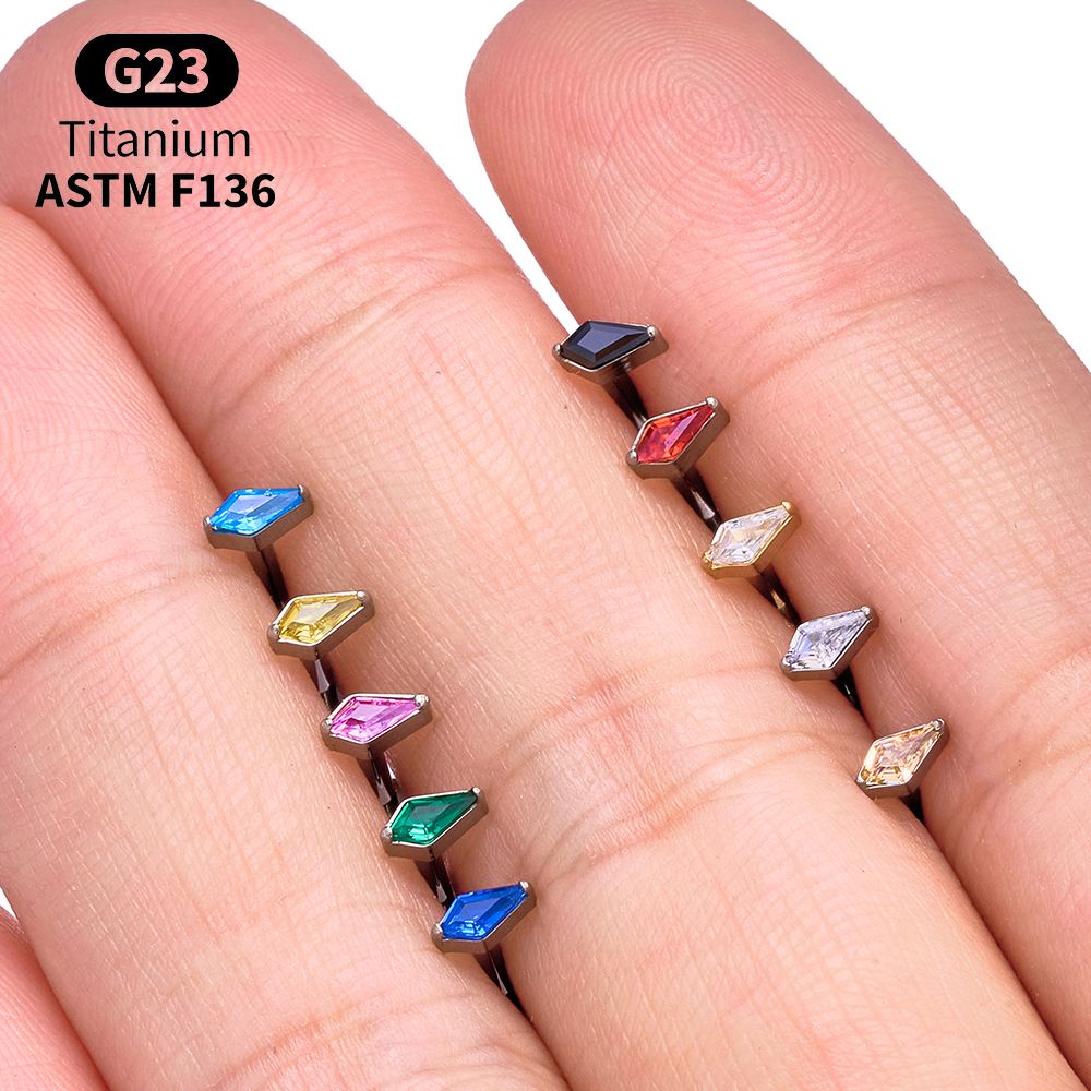 Titanium Kite CZ Internal Thre - Body Jewelry Vertical Labret recension och pris